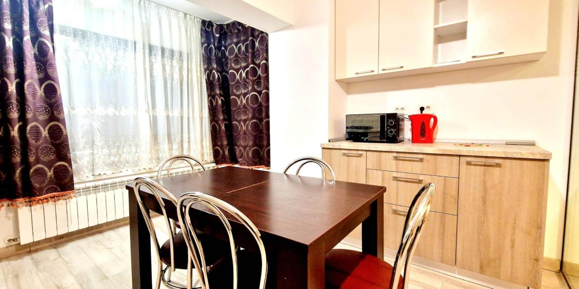 Big & Cosy Apartment With 3 Double Beds & 2 Bathrooms Яш Екстериор снимка